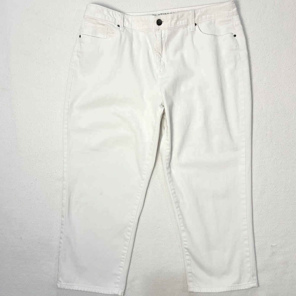 Chico's Platinum Crop Jeans Stretch‎ Denim White Classic Coastal Size 2.5